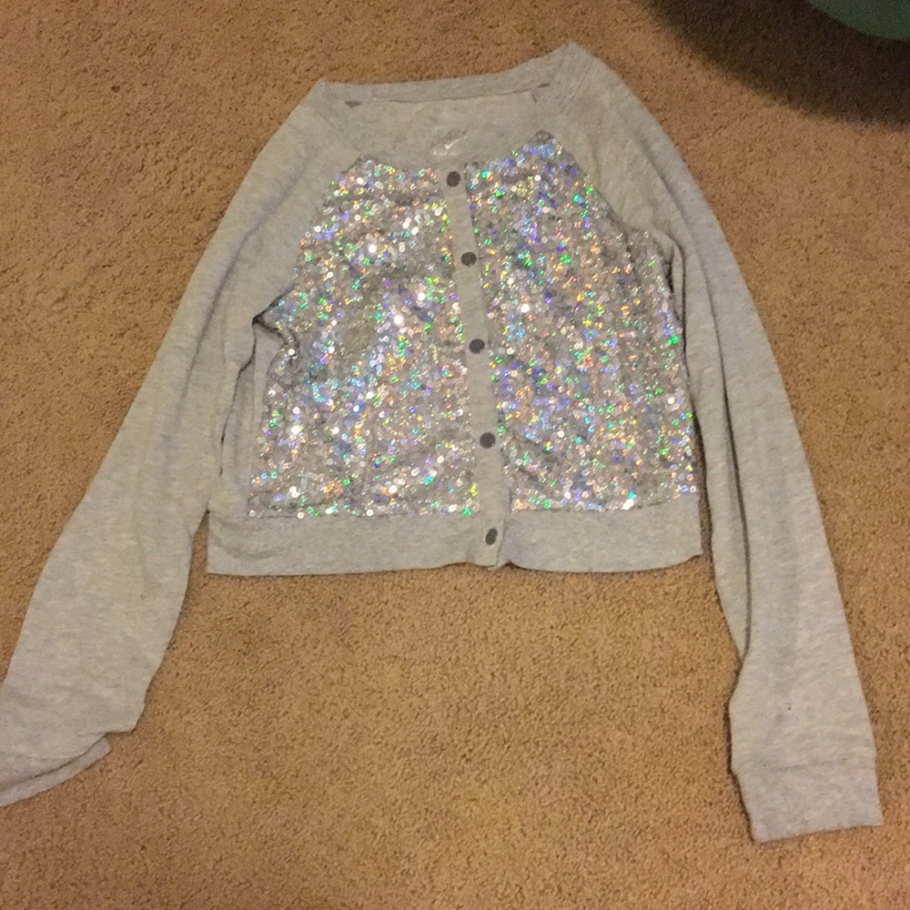 Justice gray sequin sweatshirt  good condition.